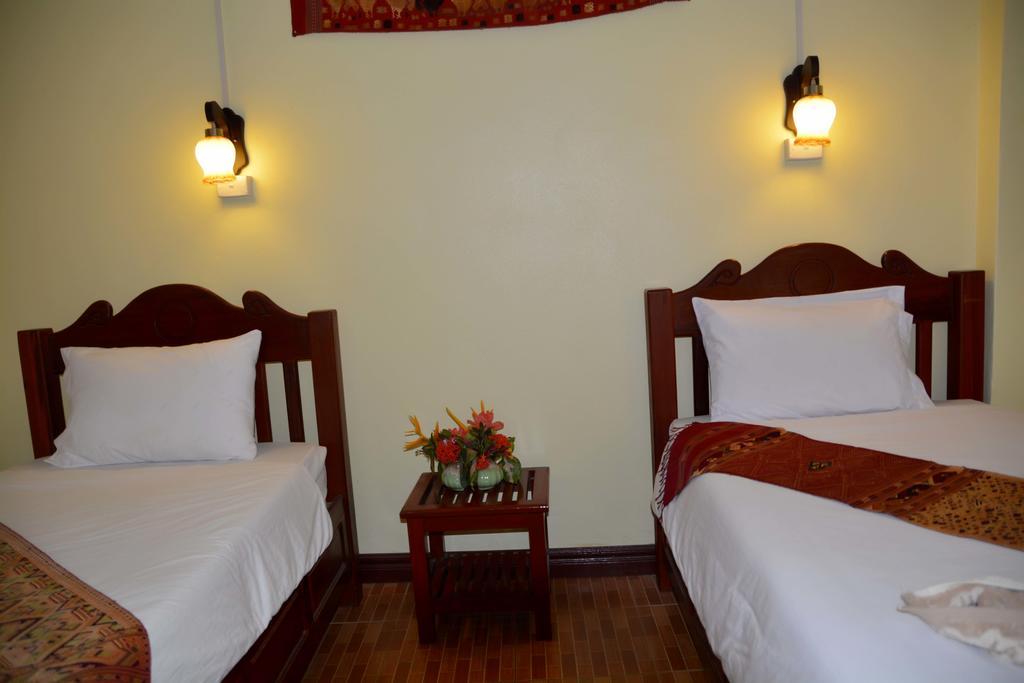 Hotel Vilayvong Vang Vieng Exterior foto